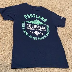 BNWOT Columbia Sportswear Pacific Northwest men’s short-sleeved tee size small!
